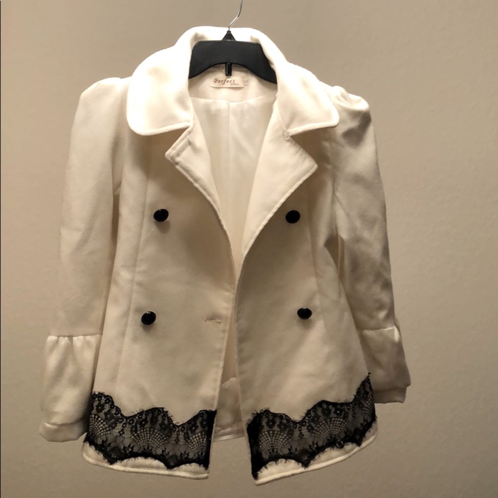 Lace Detailed Peacoat